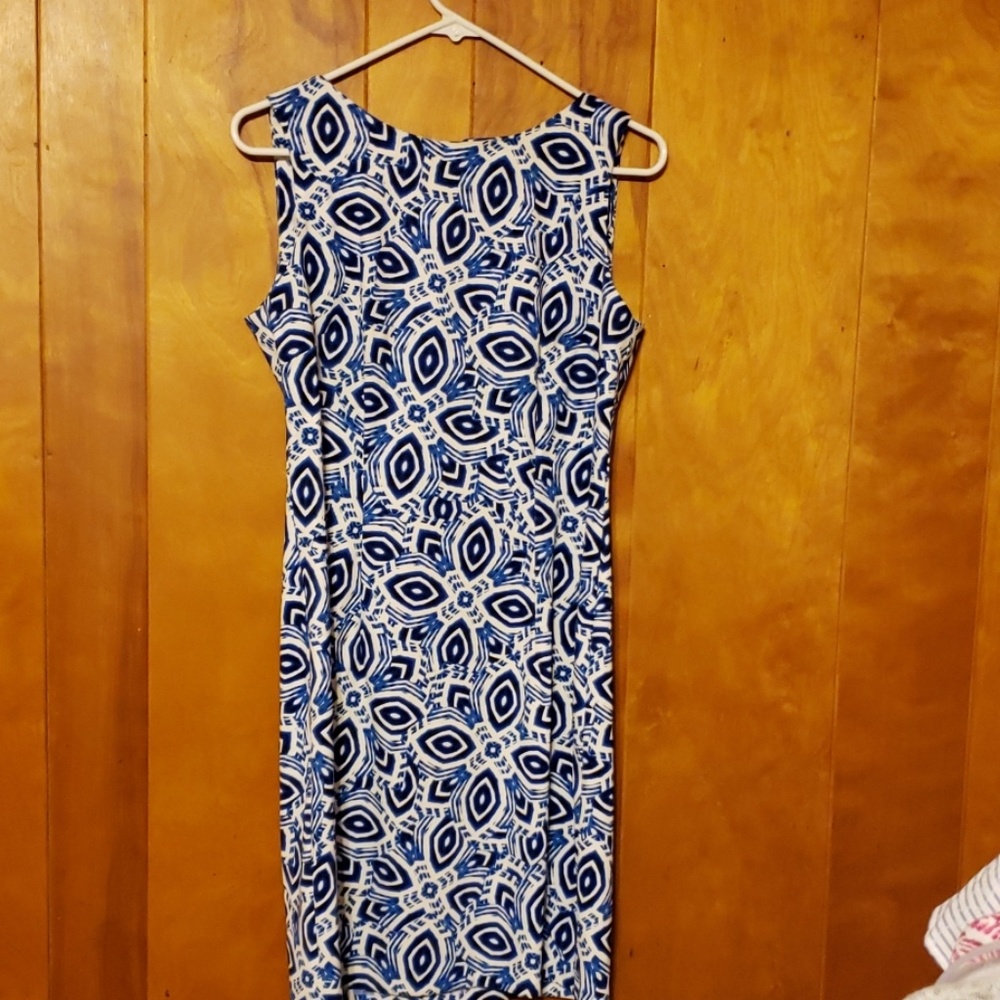 Ladies dress